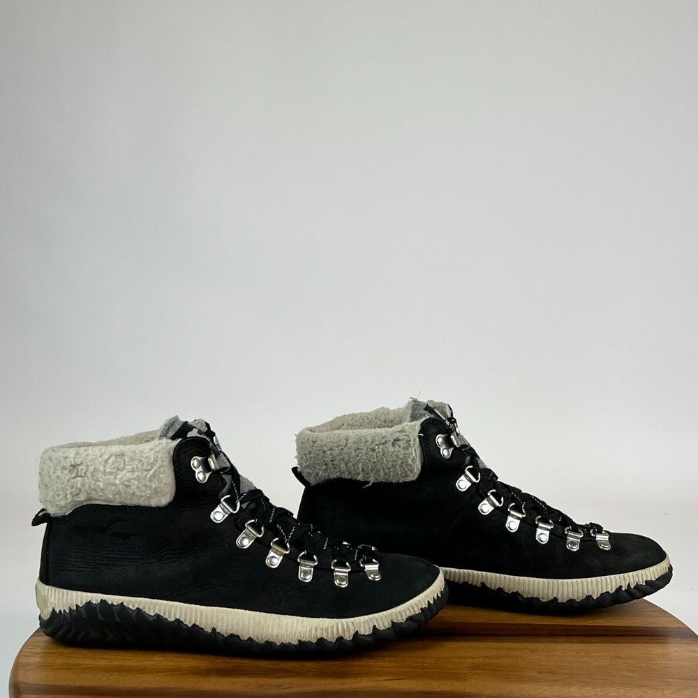 Womens Sorel Out N About Plus Conquest Black Leather Ankle Duck Boots Size 9 M